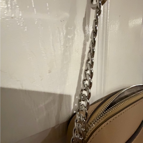 Michael Kors Jet Set Travel Large East/West Saffiano Leather-Camel - Picture 2 of 4